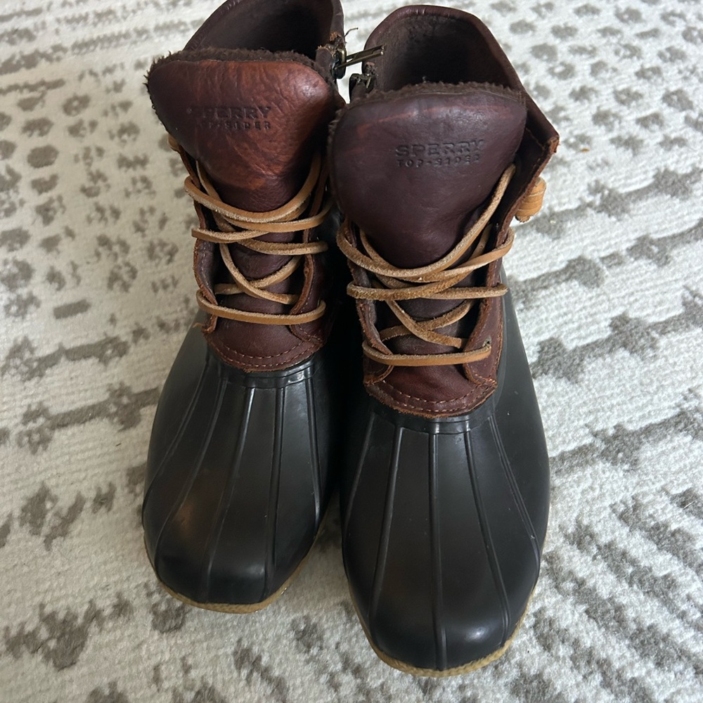 Sperry Women’s Brown and Black Duck Boots